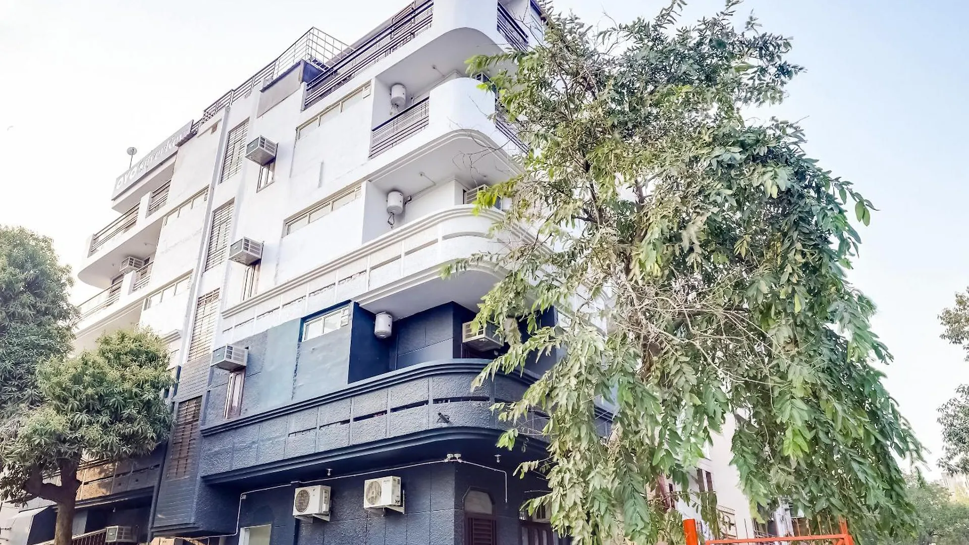 Collection O 71756 Hotel Silver Arrow Near Pacific Mall Tagore Garden Delhi   Delhi (National Capital Territory of India)