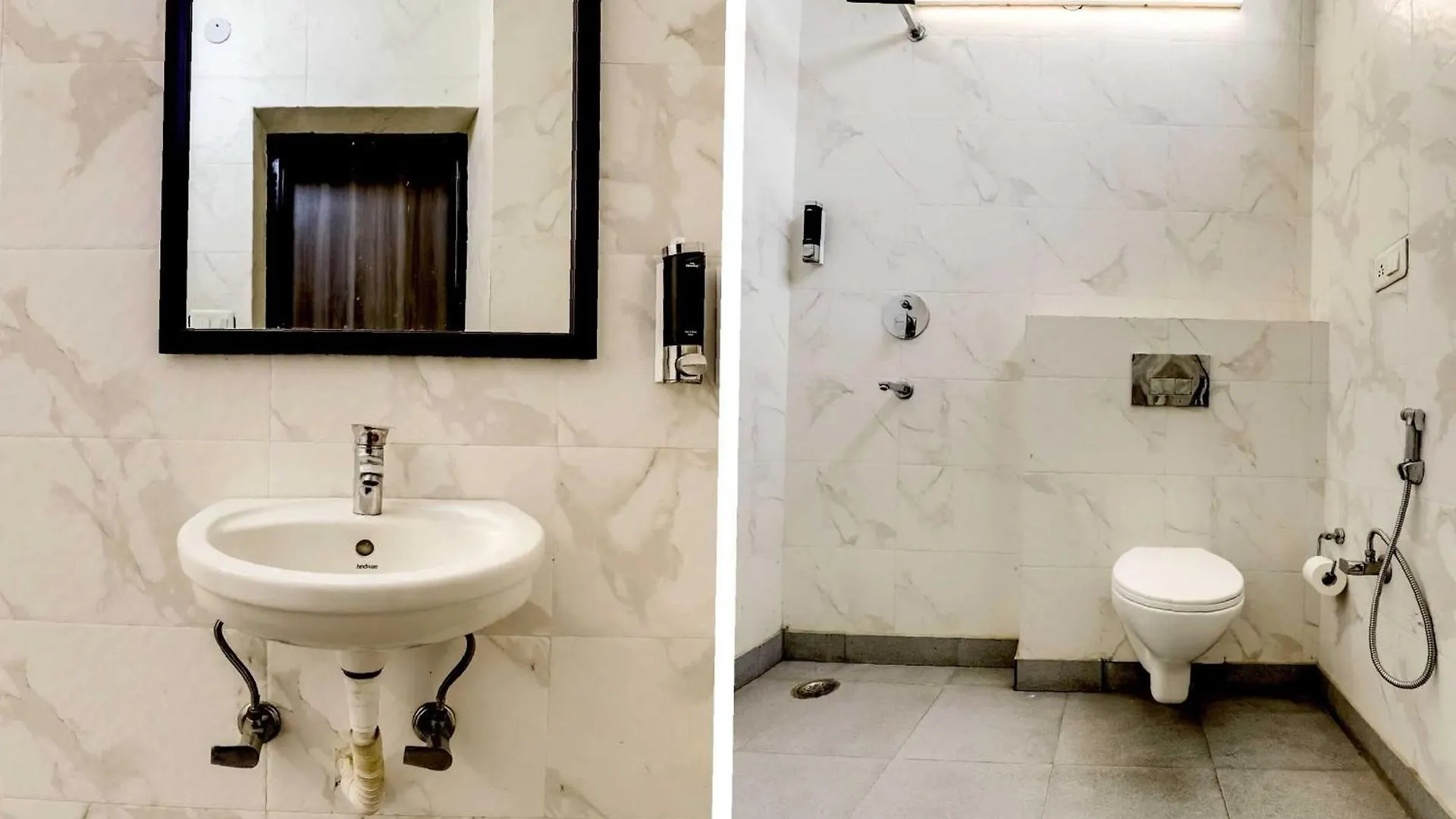 Collection O 71756 Hotel Silver Arrow Near Pacific Mall Tagore Garden Delhi  3*, Delhi (National Capital Territory of India) India