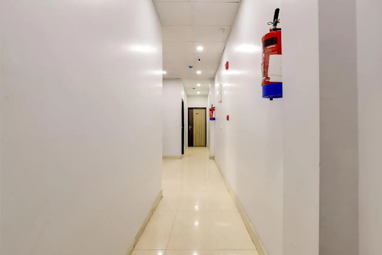Collection O 71756 Hotel Silver Arrow Near Pacific Mall Tagore Garden Delhi